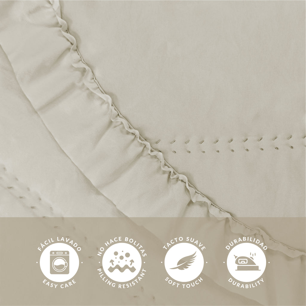 Victorio & Lucchino – Colcha Lavada Termosellada con Volante - Modelo Lorena - Beige