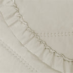 Victorio & Lucchino – Colcha Lavada Termosellada con Volante - Modelo Lorena - Beige